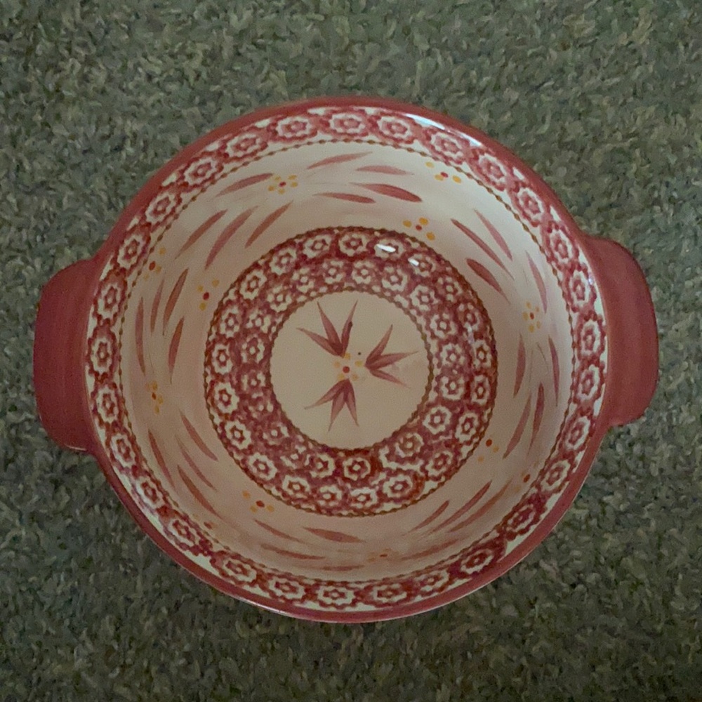 New kitchen bowl, red in color